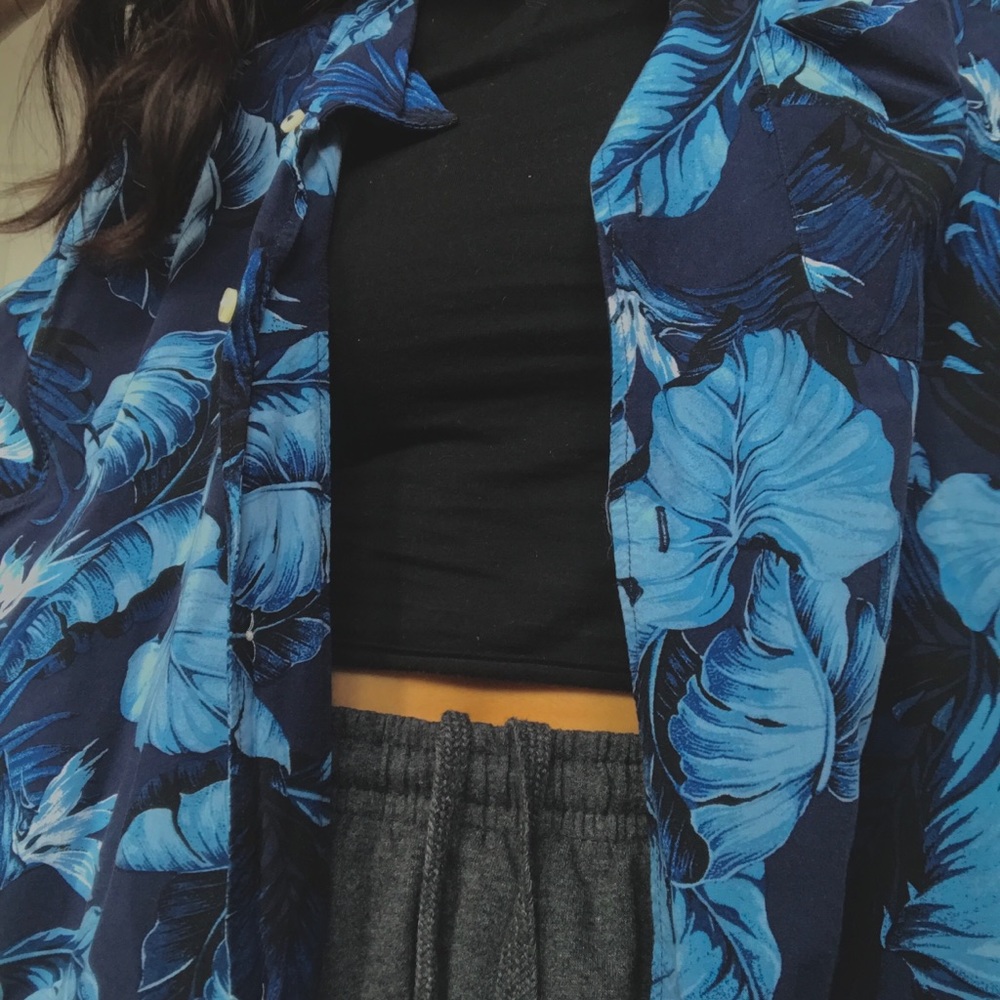 gap hawaiian button up